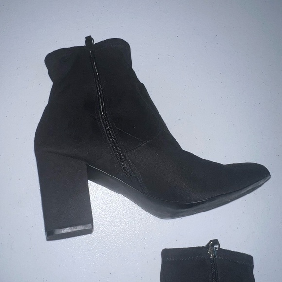 Steve Madden Elory Womens Black Block Heel Ankle Boots Booties Size 9m ELRY01S1 - Picture 4 of 11